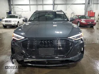 2022 Audi e-tron Premium Plus with VIN WA1LAAGE2NB009791, listed as a Copart auction lot 83365324 with 23,763 mi miles and Salvage title. Bid and sale history available at DreamBid. Image 5.
