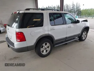 2003 Ford Explorer XLT with VIN 1FMZU73K63UA34941, listed as a IAAI auction lot 42078873 with 121,196 mi miles. Bid and sale history available at carsss.com. Image 4.