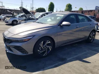 2024 Hyundai Elantra Limited с VIN KMHLP4DG0RU833208, выставлен на аукционе Copart как лот 57444345 с пробегом 2 650 миль миль и Списание • Salvage title. История ставок и продаж доступна на DreamBid. Изображение 1.