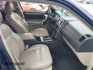 2005 Chrysler 300 Touring with VIN 2C3JA53G05H506121, listed as a IAAI auction lot 42191848 with 232,170 mi miles and . Bid and sale history available at DreamBid. Image 5.