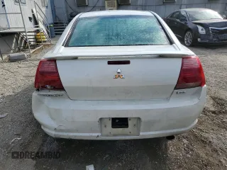 2004 Mitsubishi Galant ES z VIN 4A3AB36FX4E101970, wystawiony jako Copart lot #80471514 z przebiegiem 244 237 mil mil oraz Szkoda całkowita • Salvage title. Historia ofert i sprzedaży dostępna na DreamBid. Obrazek 6.