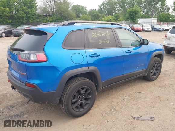 2019 Jeep Cherokee Trailhawk Elite with VIN 1C4PJMBN9KD258508, listed as a IAAI auction lot 42389006 with 106,480 mi miles and . Bid and sale history available at DreamBid. Image 4.