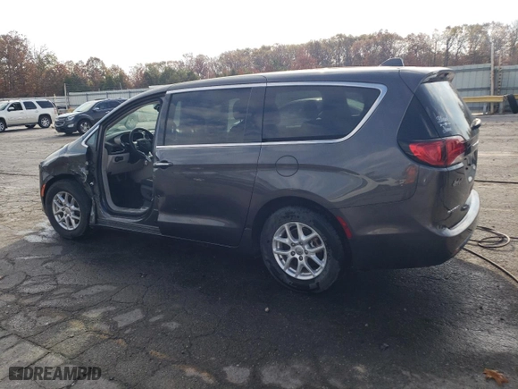 2020 Chrysler Pacifica Touring with VIN 2C4RC1FGXLR237579, listed as a Copart auction lot 78061274 with 94,672 mi miles and Salvage Title. Bid and sale history available at carsss.com. Image 2.