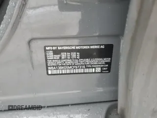 2021 BMW 5 Series M550i xDrive z VIN WBA13BK05MCF97316, wystawiony jako Copart lot #63713144 z przebiegiem Nie podano mil oraz Szkoda całkowita • Salvage title. Historia ofert i sprzedaży dostępna na DreamBid. Obrazek 13.