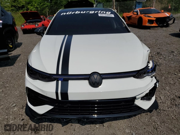 2023 Volkswagen Golf z VIN WVWEB7CD9PW147996, wystawiony jako Copart lot #59745885 z przebiegiem 10 129 mil mil oraz Szkoda całkowita • Salvage title. Historia ofert i sprzedaży dostępna na DreamBid. Obrazek 5.
