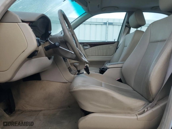 1999 Mercedes-Benz E-Class with VIN WDBJF65H9XA789823, listed as a Copart auction lot 45113855 with 0 mi miles and Salvage Title. Bid and sale history available at carsss.com. Image 7.