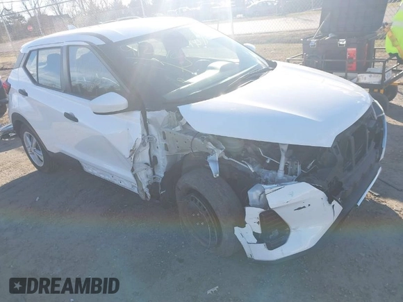 2022 Nissan Kicks S z VIN 3N1CP5BV7NL493025, wystawiony jako IAAI lot #41210403 z przebiegiem 43 549 mil mil oraz . Historia ofert i sprzedaży dostępna na DreamBid. Obrazek 1.