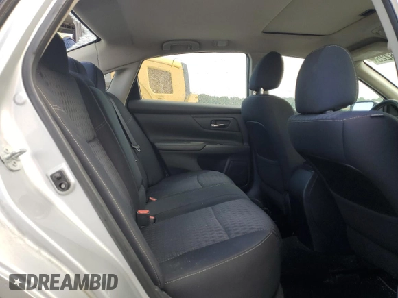 2017 Nissan Altima SR с VIN 1N4AL3AP8HN325928, выставлен на аукционе Copart как лот 56838225 с пробегом 144 647 миль миль и Списание • Salvage title. История ставок и продаж доступна на DreamBid. Изображение 10.