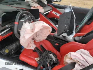 2021 Chevrolet Corvette 3LT z VIN 1G1YC2D48M5102649, wystawiony jako Copart lot #45245515 z przebiegiem Nie podano mil oraz Szkoda całkowita • Salvage title. Historia ofert i sprzedaży dostępna na DreamBid. Obrazek 8.