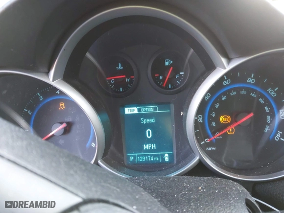 2015 Chevrolet Cruze LT with VIN 1G1PC5SB2F7254321, listed as a IAAI auction lot 40970149 with 129,174 mi miles. Bid and sale history available at carsss.com. Image 15.