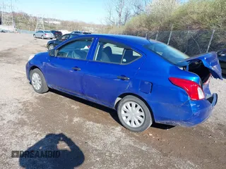 2012 Nissan Versa SV with VIN 3N1CN7AP0CL889069, listed as a IAAI auction lot 41942068 with 123,584 mi miles. Bid and sale history available at carsss.com. Image 3.