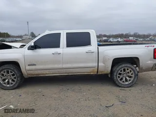 2015 Chevrolet Silverado 1500 High Country with VIN 3GCUKTEC7FG167296, listed as a IAAI auction lot 41706967 with 157,053 mi miles. Bid and sale history available at carsss.com. Image 14.