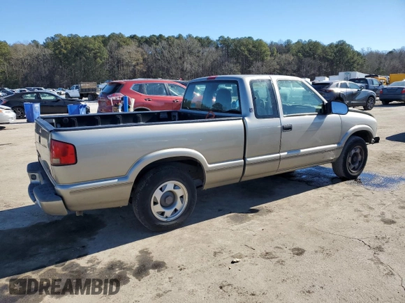 1999 GMC Sonoma SLS with VIN 1GTCS19X9X8508119, listed as a Copart auction lot 42138855 with 70,547 mi miles and Salvage Title. Bid and sale history available at carsss.com. Image 3.