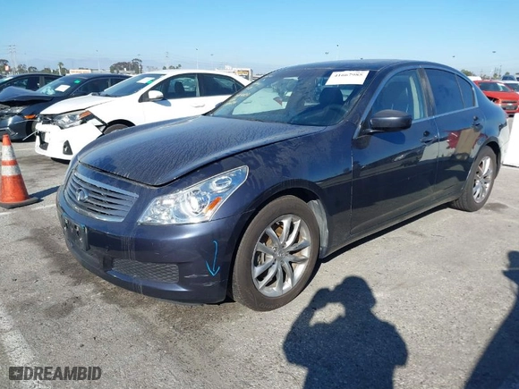 2009 Infiniti G37 Sedan Journey with VIN JNKCV61E59M309642, listed as a IAAI auction lot 41667985 with 165,237 mi miles. Bid and sale history available at carsss.com. Image 2.