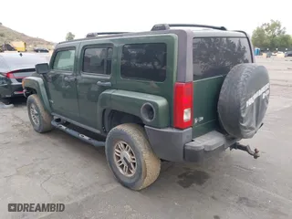 2006 Hummer H3 with VIN 5GTDN136868108992, listed as a IAAI auction lot 42053849 with 110,139 mi miles. Bid and sale history available at carsss.com. Image 3.