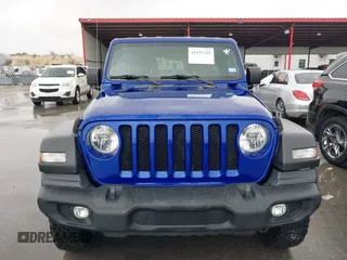 2020 Jeep Wrangler Unlimited Sport Altitude z VIN 1C4HJXDG9LW108151, wystawiony jako IAAI lot #41937525 z przebiegiem 78 197 mil mil oraz . Historia ofert i sprzedaży dostępna na DreamBid. Obrazek 6.