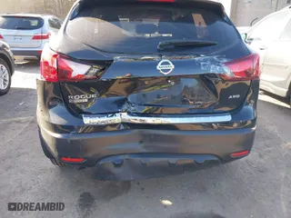 2019 Nissan Rogue Sport S with VIN JN1BJ1CR7KW311109, listed as a IAAI auction lot 41792811 with 69,256 mi miles. Bid and sale history available at carsss.com. Image 6.