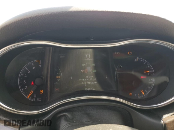 2014 Jeep Grand Cherokee Limited with VIN 1C4RJFBG8EC448154, listed as a Copart auction lot 62416385 with 175,982 mi miles and Salvage title. Bid and sale history available at DreamBid. Image 9.