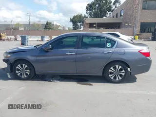 2013 Honda Accord LX z VIN 1HGCR2F38DA180149, wystawiony jako IAAI lot #41871887 z przebiegiem 177 883 mil mil oraz . Historia ofert i sprzedaży dostępna na DreamBid. Obrazek 14.
