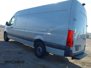 2024 Mercedes-Benz Sprinter Cargo with VIN W1Y4NCHY1RT165996, listed as a IAAI auction lot 41181444 with 5,696 mi miles. Bid and sale history available at carsss.com. Image 15.