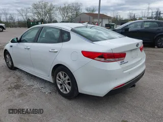 2016 Kia Optima LX z VIN 5XXGT4L37GG087701, wystawiony jako IAAI lot #42148746 z przebiegiem 53 473 mil mil oraz . Historia ofert i sprzedaży dostępna na DreamBid. Obrazek 3.