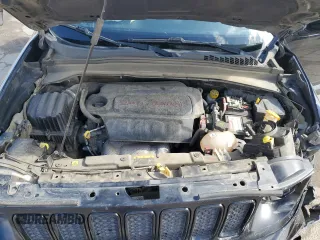 2019 Jeep Renegade Altitude with VIN ZACNJBBB6KPK55064, listed as a Copart auction lot 45586795 with 93,698 mi miles and Salvage Title. Bid and sale history available at DreamBid. Image 12.