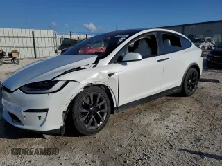 2022 Tesla Model X with VIN 7SAXCBE53NF359599, listed as a Copart auction lot 44908805 with 0 mi miles and Salvage Title. Bid and sale history available at carsss.com. Image 1.