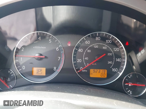 2004 Infiniti FX with VIN JNRAS08W44X203588, listed as a IAAI auction lot 42571968 with 92,319 mi miles and . Bid and sale history available at DreamBid. Image 7.