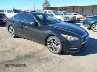 2014 Infiniti Q50 Premium with VIN JN1BV7AP8EM670414, listed as a IAAI auction lot 41387024 with 128,381 mi miles. Bid and sale history available at carsss.com. Image 1.