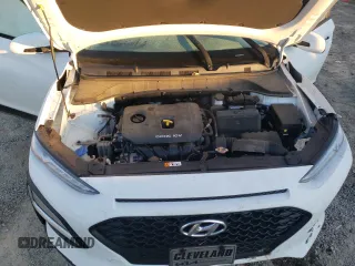 2021 Hyundai Kona SE z VIN KM8K1CAA8MU657962, wystawiony jako Copart lot #49320805 z przebiegiem 84 977 mil mil oraz Szkoda całkowita • Salvage title. Historia ofert i sprzedaży dostępna na DreamBid. Obrazek 14.