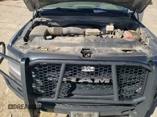 2023 Ram 1500 Tradesman z VIN 1C6SRFCT8PN586345, wystawiony jako Copart lot #50611815 z przebiegiem 16 536 mil mil oraz Szkoda całkowita • Salvage title. Historia ofert i sprzedaży dostępna na DreamBid. Obrazek 15.