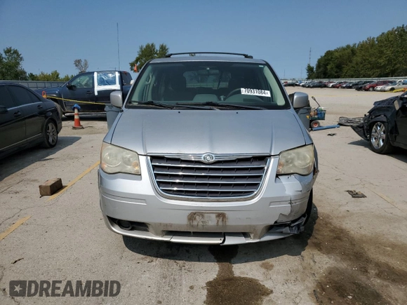 2008 Chrysler Town & Country Touring with VIN 2A8HR54P88R722629, listed as a Copart auction lot 70931084 with 120,702 mi miles and Clean Title. Bid and sale history available at carsss.com. Image 5.