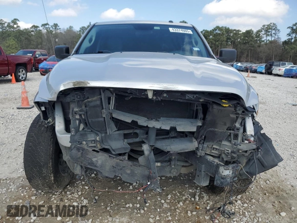 2018 Ram 1500 Express z VIN 3C6JR6AT6JG158188, wystawiony jako Copart lot #43374665 z przebiegiem 121 672 mil mil oraz Szkoda całkowita • Salvage title. Historia ofert i sprzedaży dostępna na DreamBid. Obrazek 5.