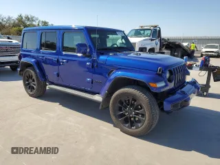 2020 Jeep Wrangler Unlimited Sahara Altitude z VIN 1C4HJXEG0LW324758, wystawiony jako Copart lot #74477894 z przebiegiem 38 291 mil mil oraz Szkoda całkowita • Salvage title. Historia ofert i sprzedaży dostępna na DreamBid. Obrazek 4.