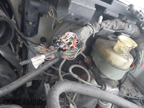 2000 Ford Econoline Cargo с VIN 1FTNE24L3YHA72198, выставлен на аукционе IAAI как лот 41829711 с пробегом 295 260 миль миль и . История ставок и продаж доступна на DreamBid. Изображение 17.