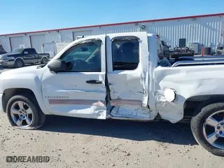 2007 Chevrolet Silverado 1500 LT w/1LT with VIN 1GCEC19J57Z502572, listed as a IAAI auction lot 36419017 with 408,345 mi miles. Bid and sale history available at carsss.com. Image 14.