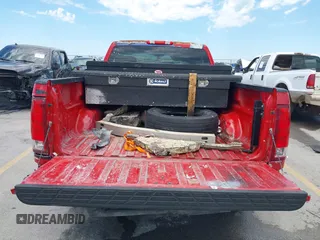 2013 GMC Sierra 1500 Work Truck z VIN 1GTN1TEX9DZ343031, wystawiony jako IAAI lot #42467228 z przebiegiem 238 563 mil mil oraz . Historia ofert i sprzedaży dostępna na DreamBid. Obrazek 8.