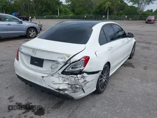 2019 Mercedes-Benz C 300 z VIN 55SWF8EB4KU318644, wystawiony jako IAAI lot #42627064 z przebiegiem 60 400 mil mil oraz . Historia ofert i sprzedaży dostępna na DreamBid. Obrazek 6.