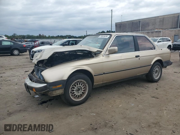 1987 BMW 3 Series 325iS with VIN WBAAA2300H3110188, listed as a Copart auction lot 74043434 with 118,582 mi miles and Salvage Title. Bid and sale history available at carsss.com. Image 1.