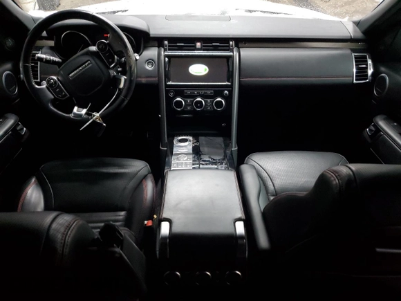 2017 Land Rover Discovery HSE with VIN SALRRBBV2HA026275, listed as a Copart auction lot 43432555 with 54,223 mi miles and Clean Title. Bid and sale history available at DreamBid. Image 8.