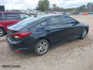 2020 Hyundai Elantra Value Edition with VIN 5NPD84LF8LH554038, listed as a IAAI auction lot 41727414 with 117,352 mi miles. Bid and sale history available at carsss.com. Image 4.