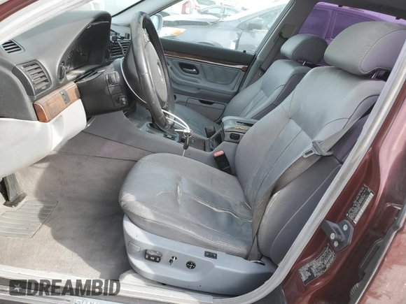 2001 BMW 7 Series 740iL with VIN WBAGH83411DP18779, listed as a Copart auction lot 43258765 with 110,214 mi miles and Salvage Title. Bid and sale history available at carsss.com. Image 7.