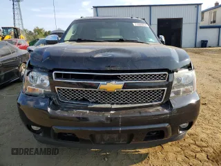 2013 Chevrolet Avalanche LTZ with VIN 3GNTKGE74DG126912, listed as a Copart auction lot 71699854 with Not Provided miles and Salvage Title. Bid and sale history available at DreamBid. Image 5.