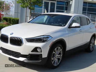 2019 BMW X2 sDrive28i with VIN WBXYJ3C57KEP77485, listed as a Copart auction lot 53721305 with 80,811 mi miles and Salvage Title. Bid and sale history available at carsss.com. Image 2.