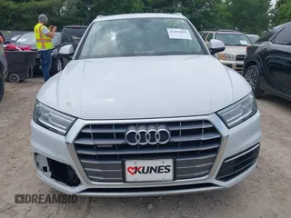2019 Audi Q5 Premium with VIN WA1ANAFY1K2112834, listed as a IAAI auction lot 42443822 with 98,579 mi miles and . Bid and sale history available at DreamBid. Image 12.