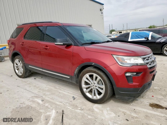 2018 Ford Explorer XLT with VIN 1FM5K7D85JGB42275, listed as a Copart auction lot 51679765 with 76,177 mi miles and Salvage Title. Bid and sale history available at carsss.com. Image 4.