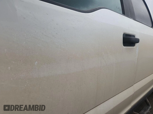 2017 Ford F-250 Lariat with VIN 1FT7W2BT6HEB52976, listed as a IAAI auction lot 42731339 with 267,628 mi miles and . Bid and sale history available at DreamBid. Image 18.