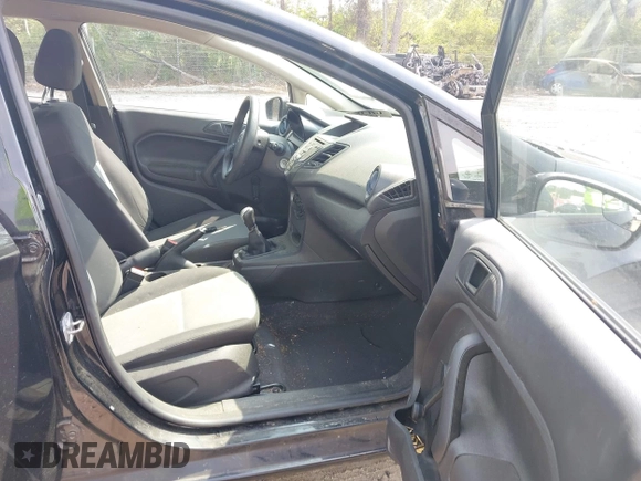 2017 Ford Fiesta S с VIN 3FADP4AJ3HM126220, выставлен на аукционе IAAI как лот 42045719 с пробегом 108 000 миль миль и . История ставок и продаж доступна на DreamBid. Изображение 5.