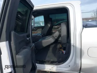 2020 GMC Sierra 1500 Denali with VIN 1GTU9FED8LZ370425, listed as a IAAI auction lot 41172378 with 57,291 mi miles and . Bid and sale history available at DreamBid. Image 8.