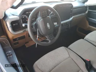 2022 Ford F-150 XL with VIN 1FTMF1C5XNKD23707, listed as a Copart auction lot 70062144 with 58,649 mi miles and Salvage title. Bid and sale history available at DreamBid. Image 8.
